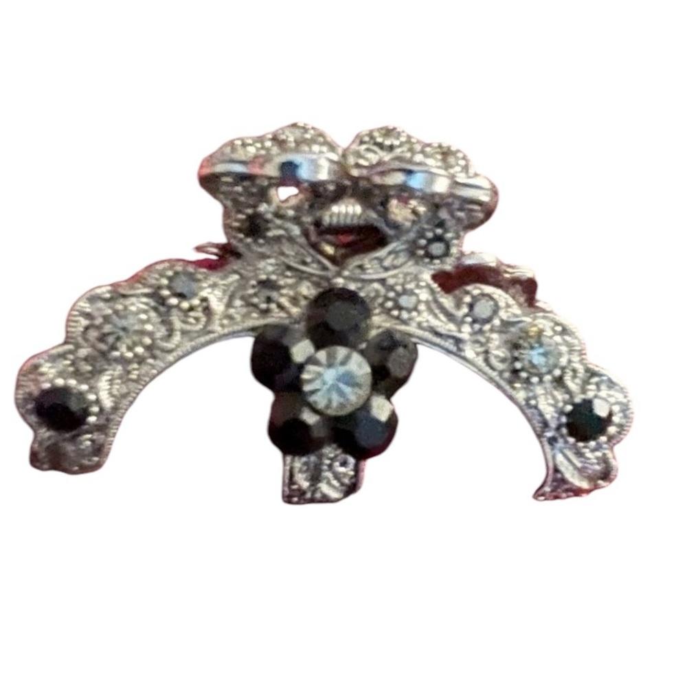 SILVER hair clip  with black stones and rhinestones